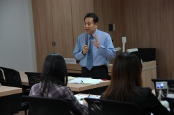 หลัักสูตร Leadership Development Program